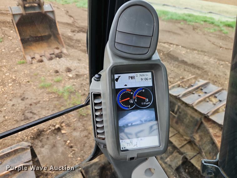 image for item EO7245 2013 John Deere 350G LC excavator