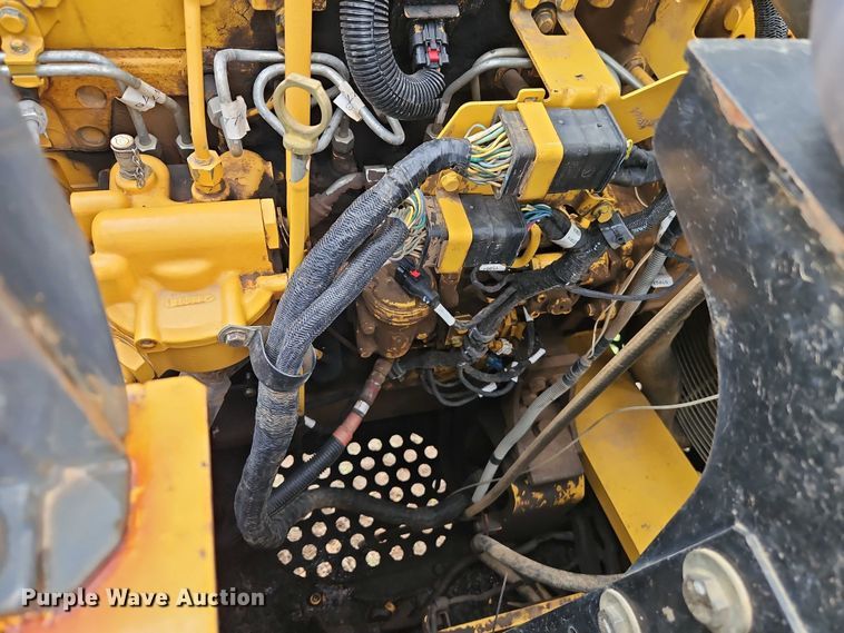 image for item EO7245 2013 John Deere 350G LC excavator