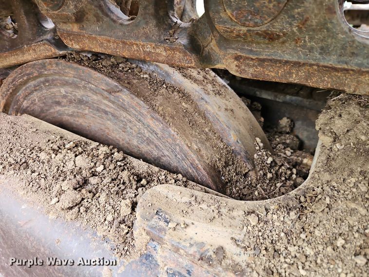 image for item EO7245 2013 John Deere 350G LC excavator