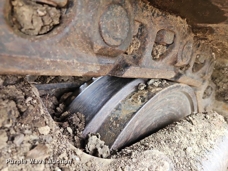 image for item EO7245 2013 John Deere 350G LC excavator