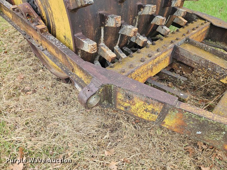 image for item EO7247 Sheepsfoot roller