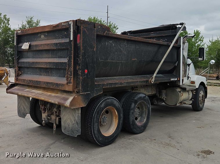 image for item EO7256 1998 Kenworth T600 dump truck