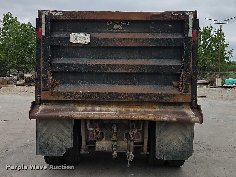 image for item EO7256 1998 Kenworth T600 dump truck
