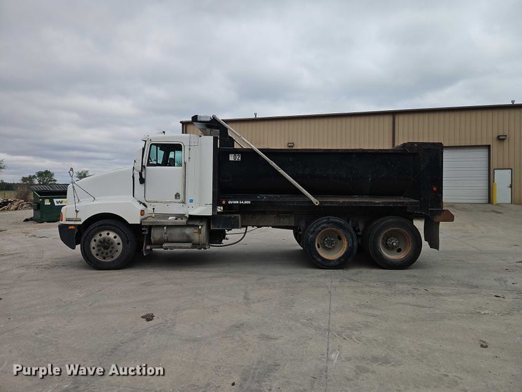 image for item EO7256 1998 Kenworth T600 dump truck