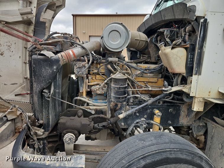image for item EO7256 1998 Kenworth T600 dump truck