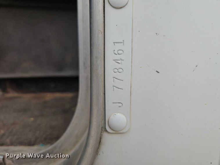 image for item EO7256 1998 Kenworth T600 dump truck