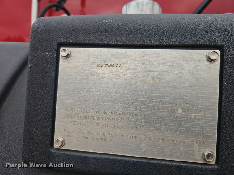 image for item EO7257 2001 Kenworth T800 semi truck