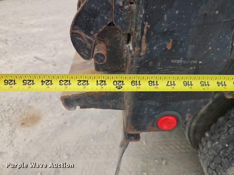 image for item EO7258 1997 International 4700 dump truck