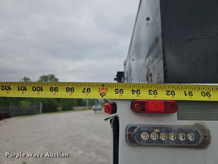 image for item EO7259 2012 Ford F550 Super Duty utility / service truck