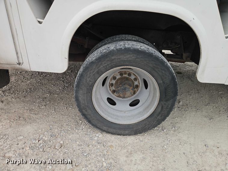 image for item EO7259 2012 Ford F550 Super Duty utility / service truck