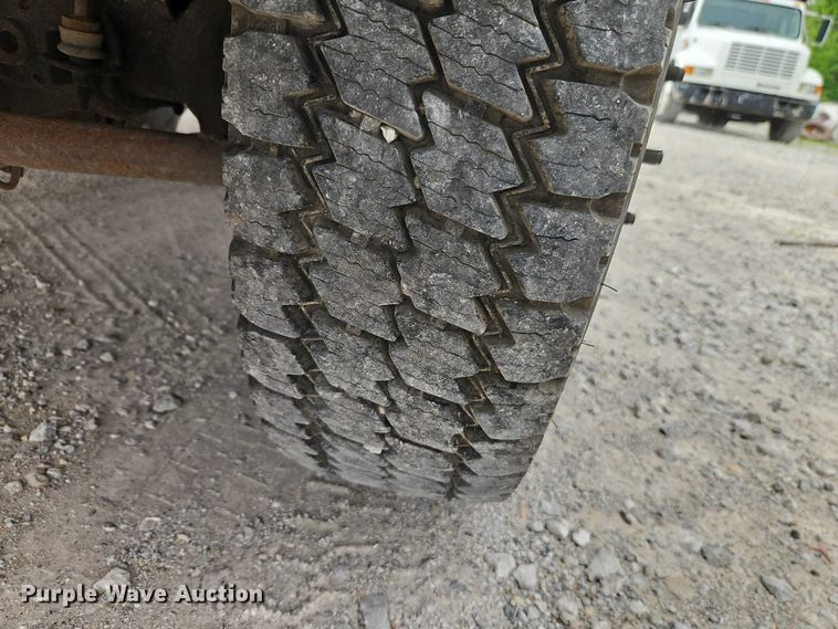 image for item EO7259 2012 Ford F550 Super Duty utility / service truck