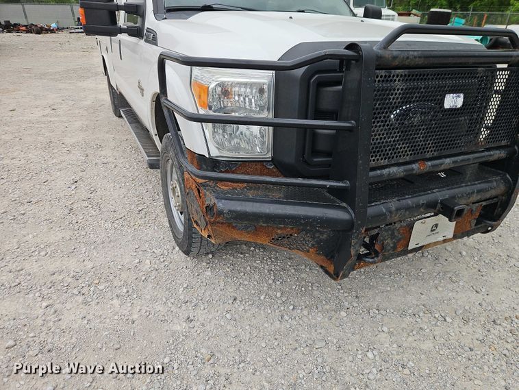 image for item EO7260 2014 Ford F250 Super Duty XL Crew Cab utility bed pickup truck