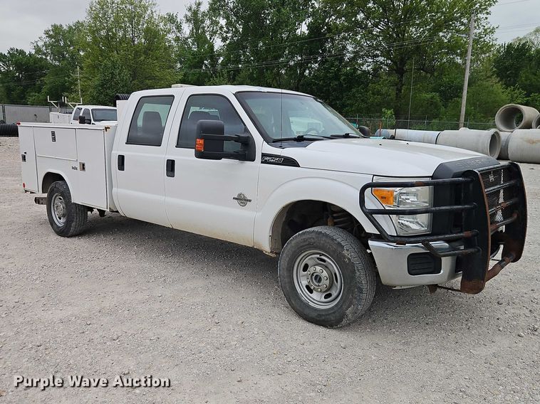 image for item EO7261 2012 Ford F250 Super Duty Crew Cab utility bed pickup truck