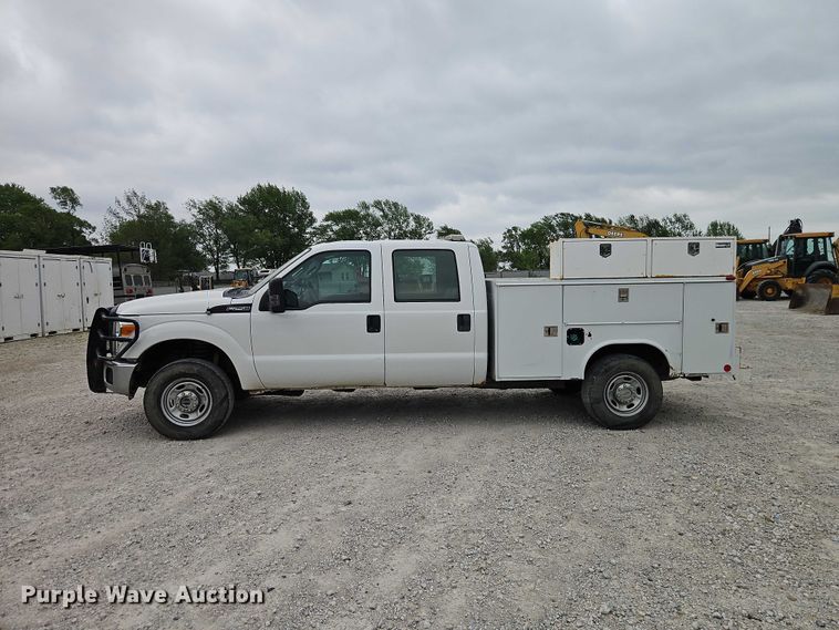 image for item EO7261 2012 Ford F250 Super Duty Crew Cab utility bed pickup truck