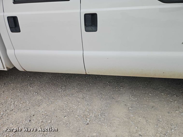 image for item EO7261 2012 Ford F250 Super Duty Crew Cab utility bed pickup truck