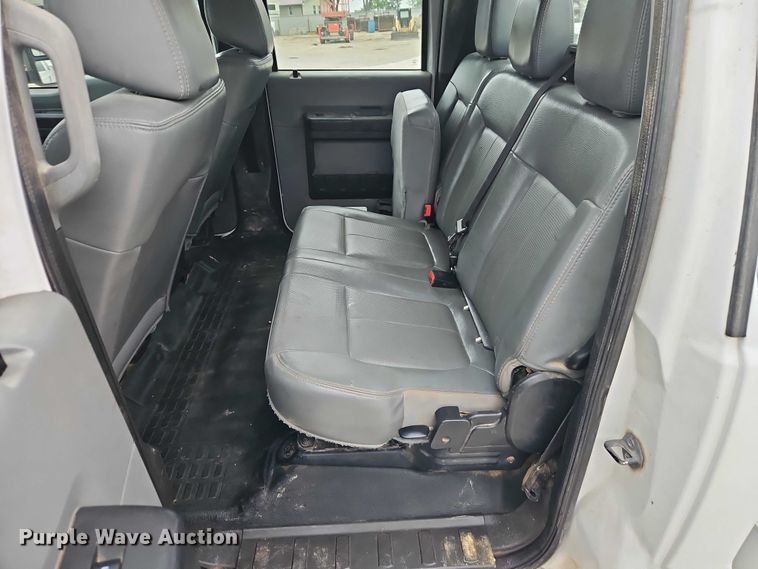 image for item EO7261 2012 Ford F250 Super Duty Crew Cab utility bed pickup truck