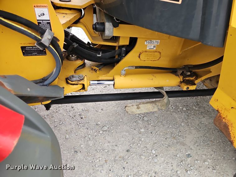 image for item EO7262 2015 John Deere 324K wheel loader