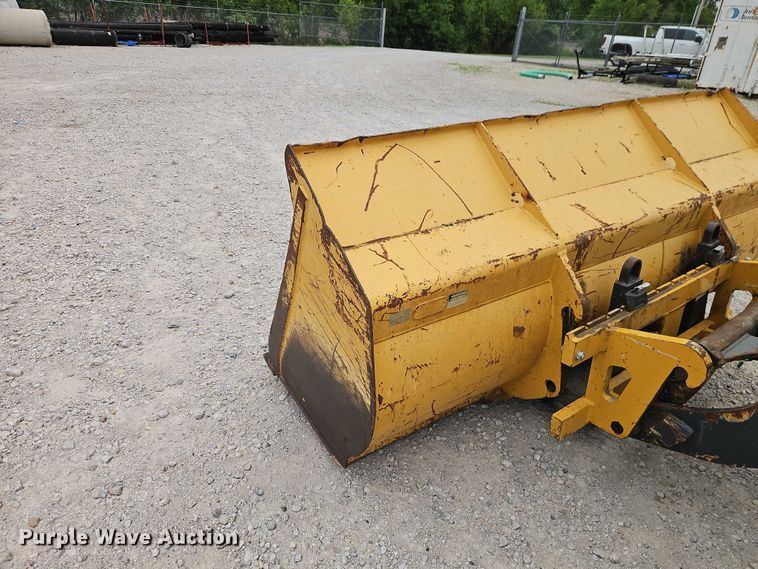 image for item EO7262 2015 John Deere 324K wheel loader