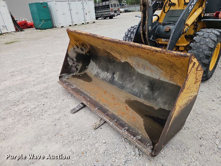 image for item EO7262 2015 John Deere 324K wheel loader