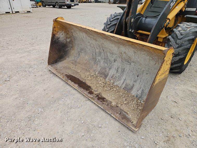 image for item EO7263 2016 John Deere 324K wheel loader