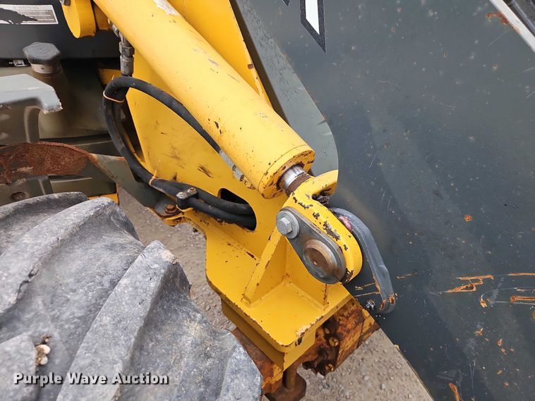 image for item EO7263 2016 John Deere 324K wheel loader