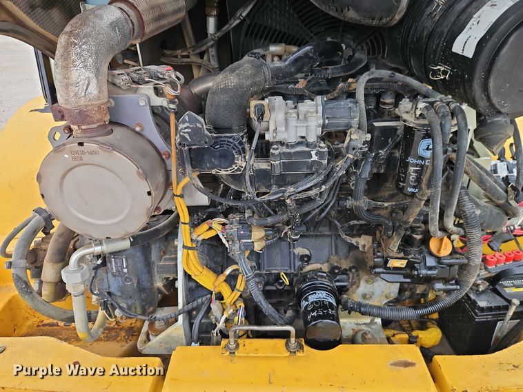 image for item EO7263 2016 John Deere 324K wheel loader