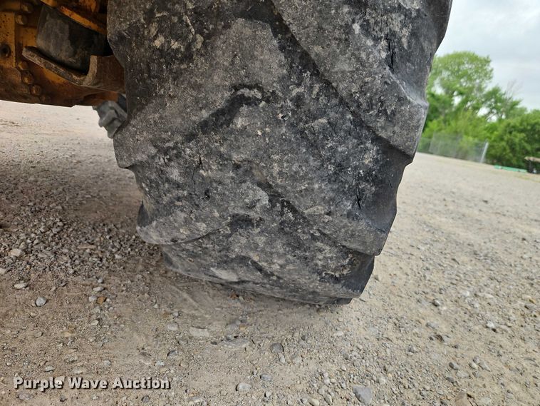 image for item EO7263 2016 John Deere 324K wheel loader