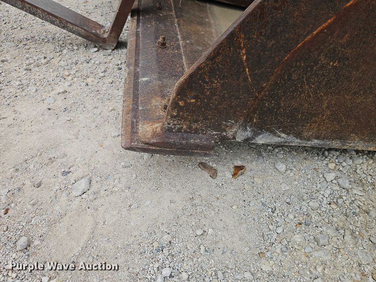 image for item EO7264 2001 John Deere 410G backhoe