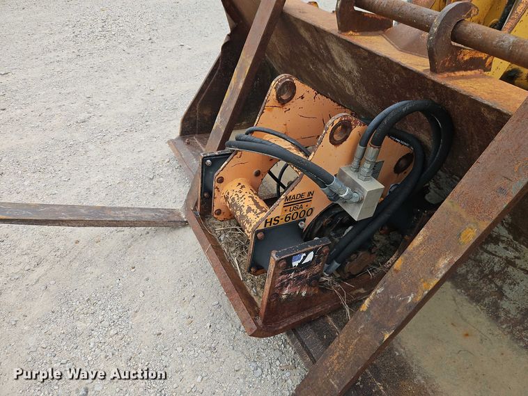 image for item EO7264 2001 John Deere 410G backhoe