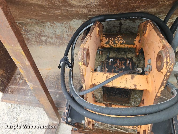 image for item EO7264 2001 John Deere 410G backhoe