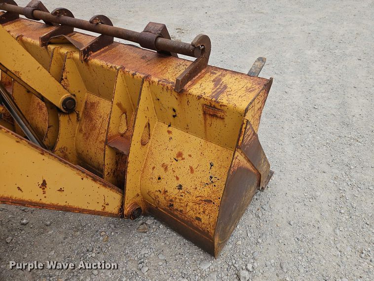 image for item EO7264 2001 John Deere 410G backhoe