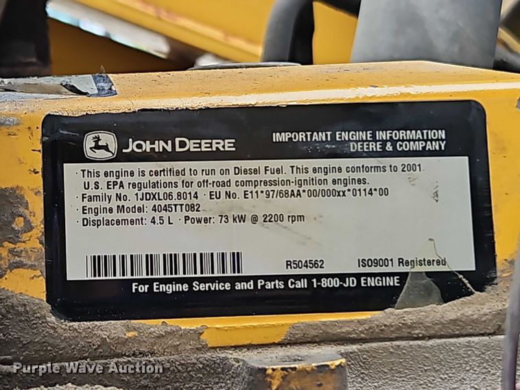 image for item EO7264 2001 John Deere 410G backhoe