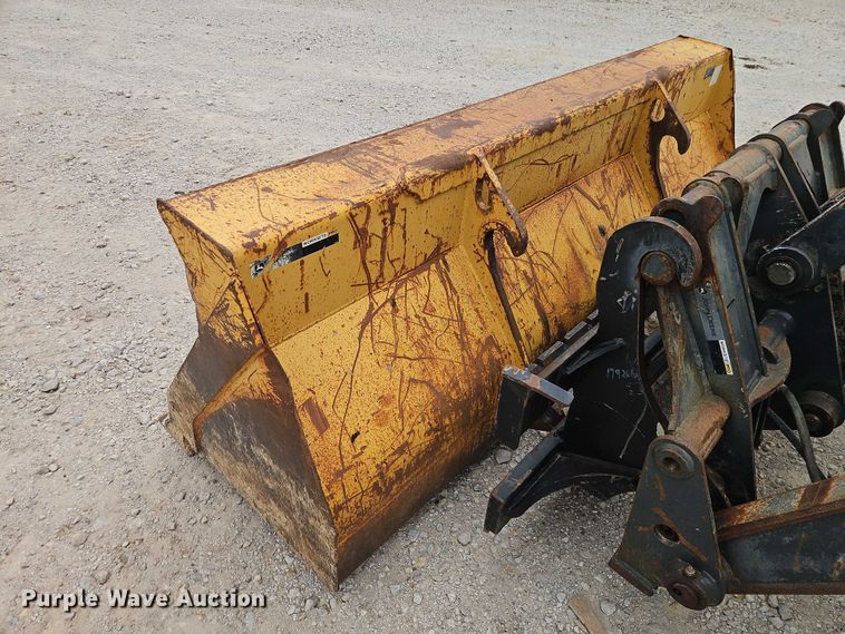 image for item EO7265 2013 John Deere 410K backhoe