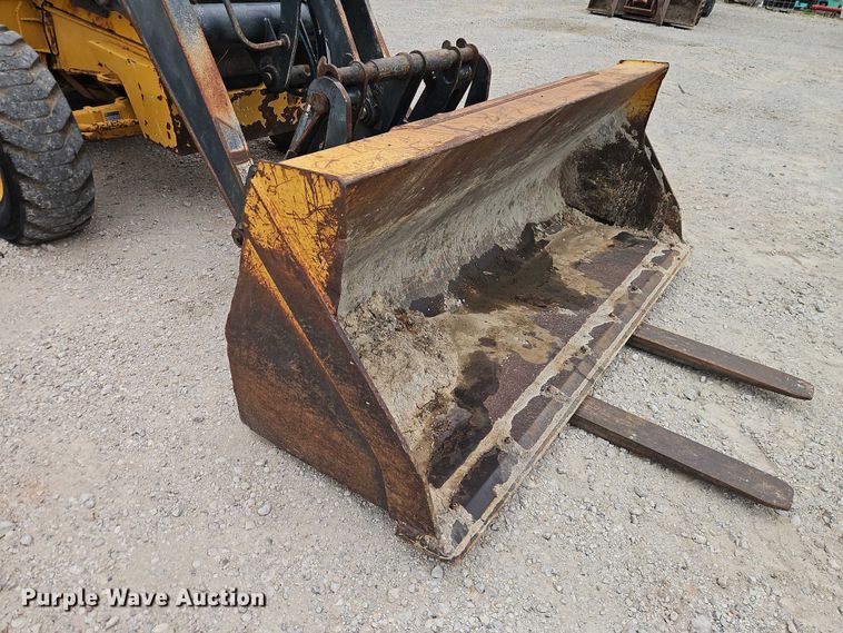 image for item EO7265 2013 John Deere 410K backhoe