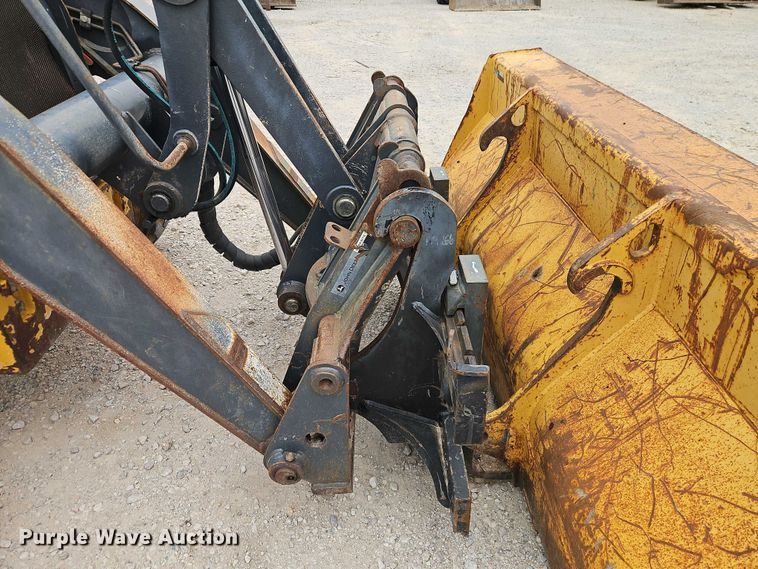 image for item EO7265 2013 John Deere 410K backhoe