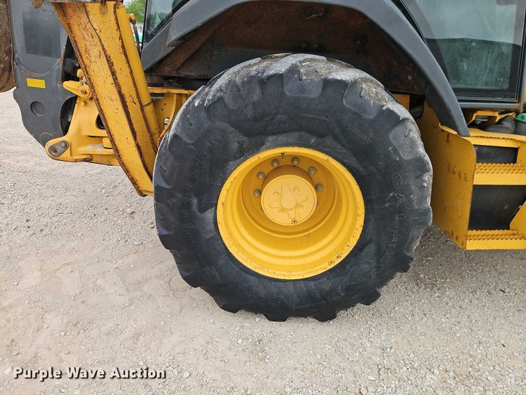image for item EO7265 2013 John Deere 410K backhoe