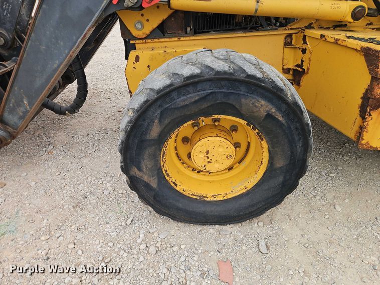 image for item EO7265 2013 John Deere 410K backhoe
