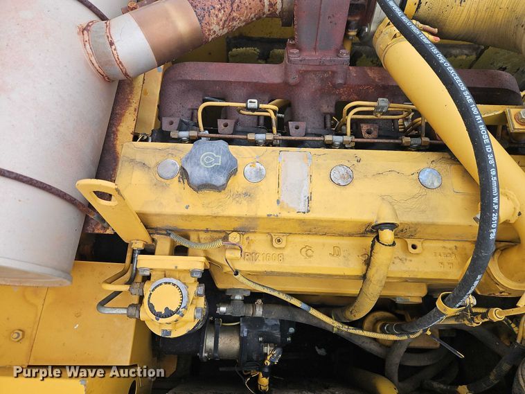 image for item EO7266 1998 John Deere 200LC excavator