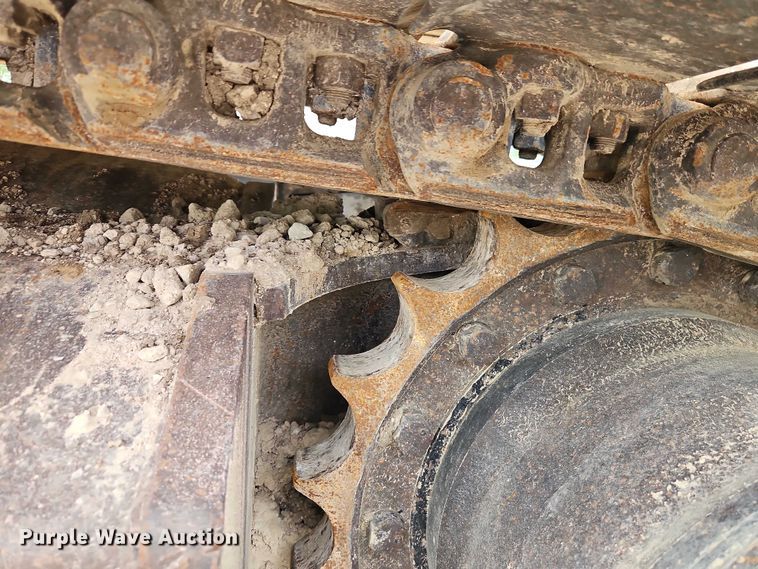 image for item EO7266 1998 John Deere 200LC excavator