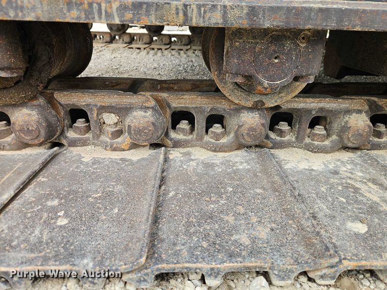 image for item EO7266 1998 John Deere 200LC excavator