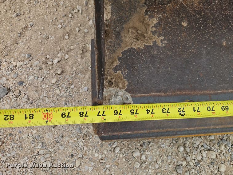 image for item EO7267 1998 John Deere 8875 skid steer loader