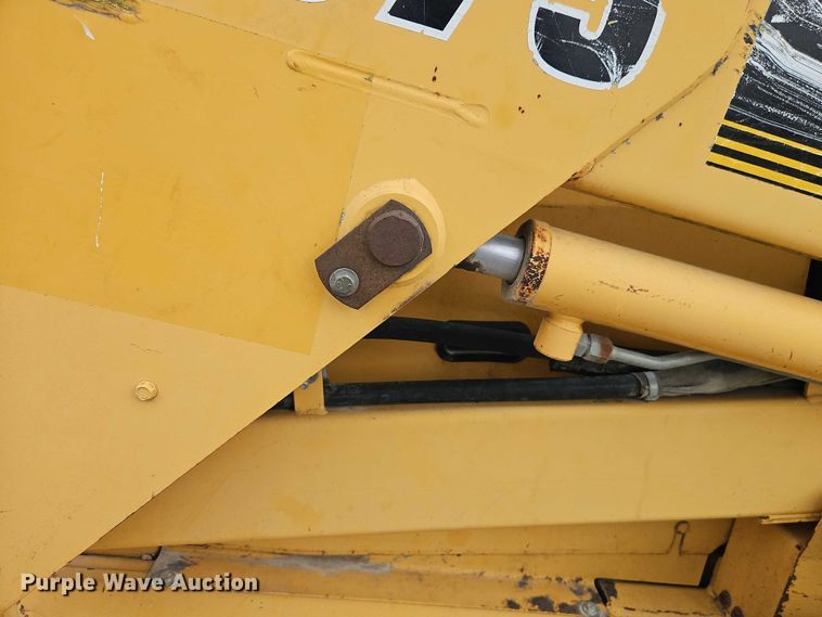 image for item EO7267 1998 John Deere 8875 skid steer loader