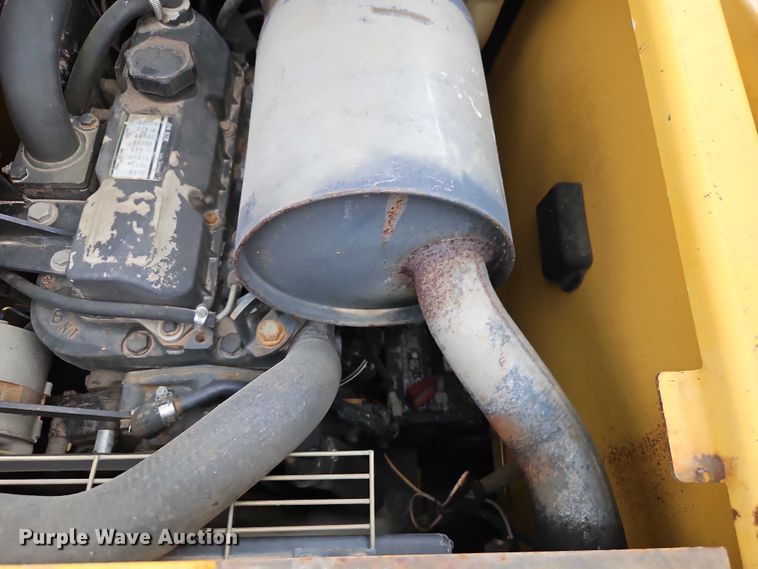 image for item EO7267 1998 John Deere 8875 skid steer loader