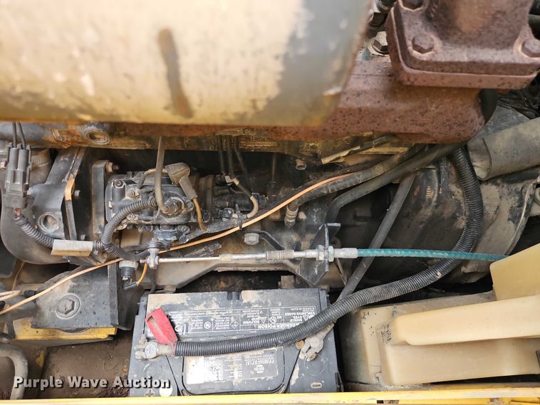 image for item EO7267 1998 John Deere 8875 skid steer loader