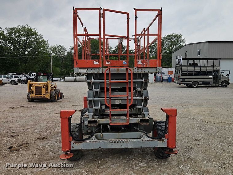 image for item EO7268 2008 SkyJack SJ8243 scissor lift