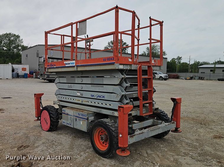 image for item EO7268 2008 SkyJack SJ8243 scissor lift