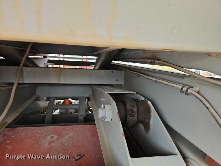 image for item EO7268 2008 SkyJack SJ8243 scissor lift
