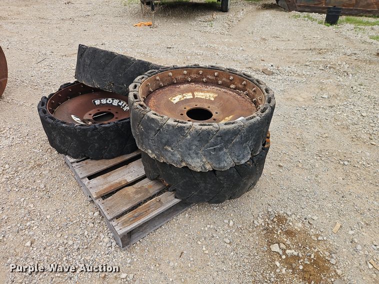 image for item EO7270 (4) Air Boss skid steer tires
