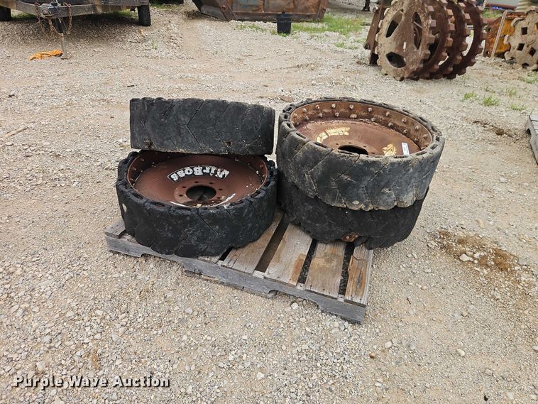 image for item EO7270 (4) Air Boss skid steer tires