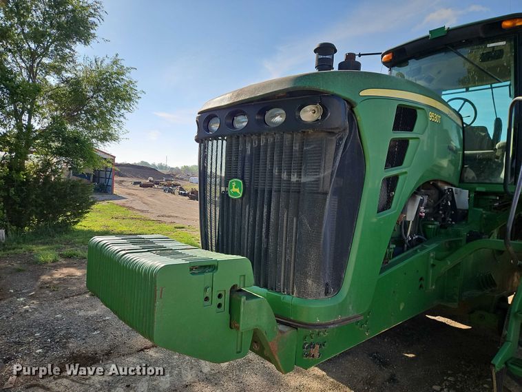image for item EO7289 2009 John Deere 9530T tractor